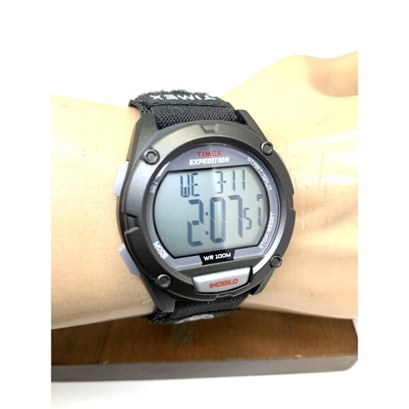Timex Men\'s Watch T49949 Expedition Quartz Indiglo Black Dial Gray Nylon 41mm